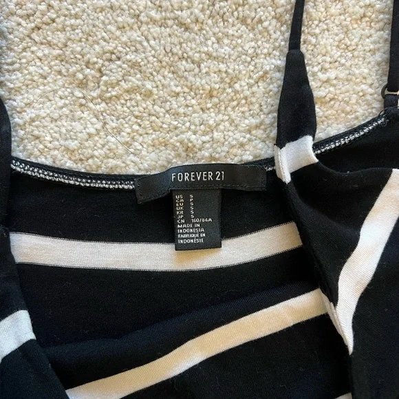 STRIPED MAXI DRESS - Picture 4 of 9